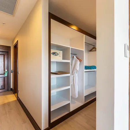 Курортный комплекс Tui Magic Life Masmavi Белек