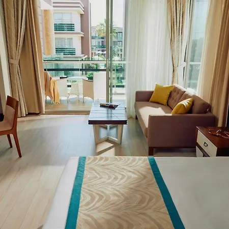 Курортный комплекс Tui Magic Life Masmavi