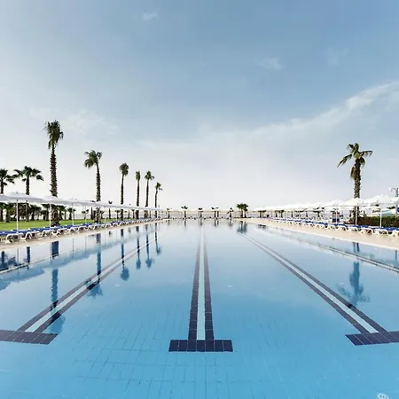 Курортный комплекс Tui Magic Life Masmavi