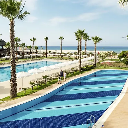 Курортный комплекс Tui Magic Life Masmavi
